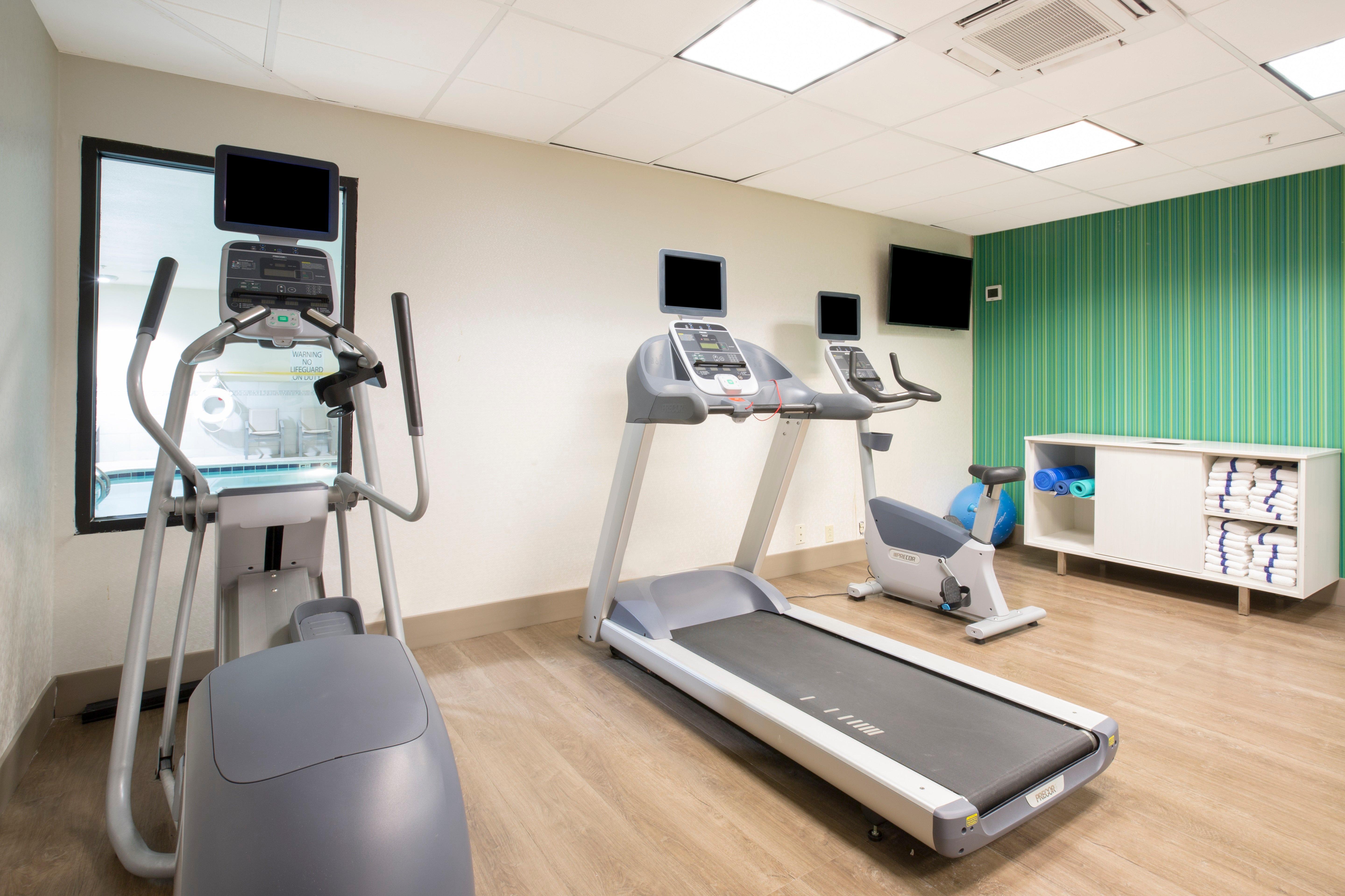 Holiday Inn Express Kansas City - At The Legends! By Ihg Bonner Springs Instalações foto