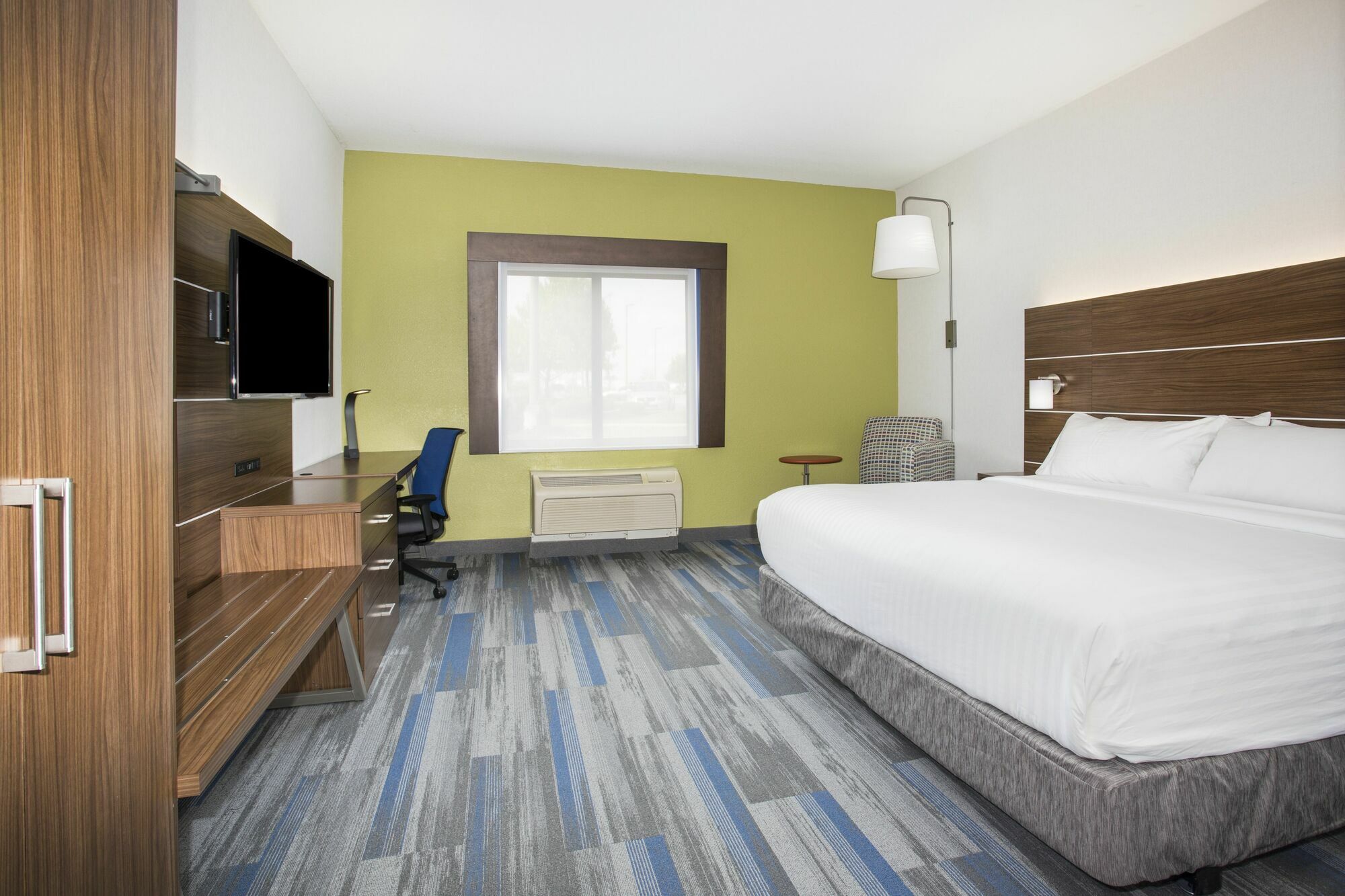 Holiday Inn Express Kansas City - At The Legends! By Ihg Bonner Springs Quarto foto